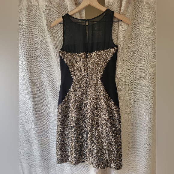 Aidan mattox black/gold illusion sequin dress size 0 - Picture 3 of 6